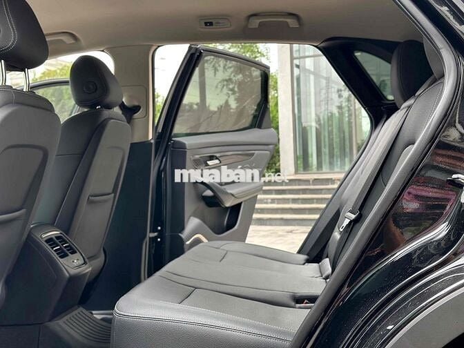 VinFast VF8 Mua Pin CATL