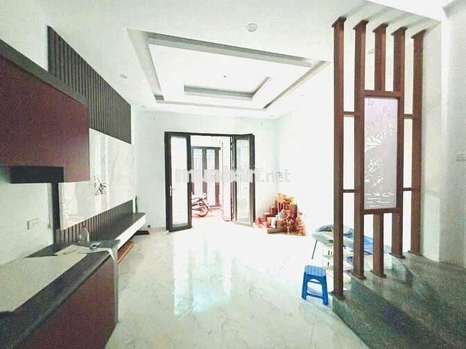 Bán nhà Ngãi Cầu An Khánh 5T 3PN, gần ô tô, trường học,chợ. Giá 4.75tỷ