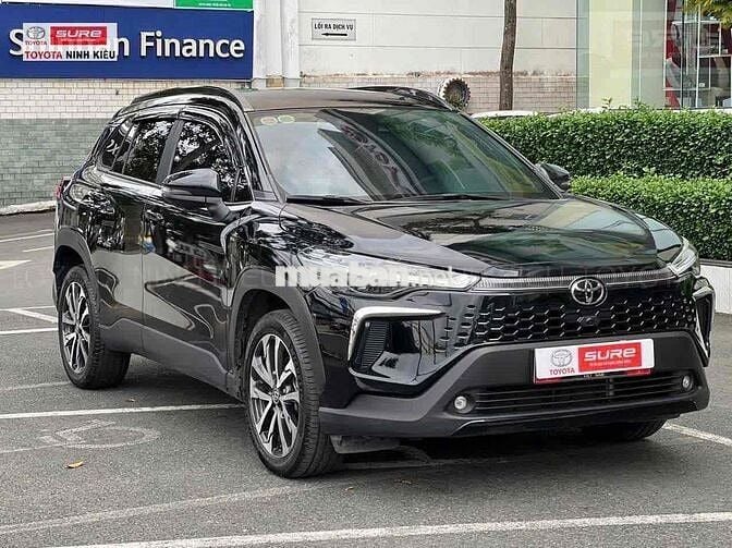 Toyota Corolla Cross 2025 - 5000 km