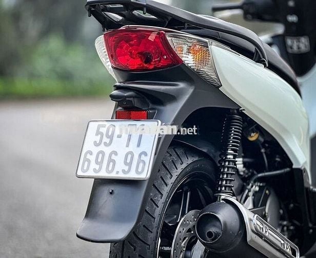 Sh150i nhập ý số máy 110 bs vip 69696 chính chủ