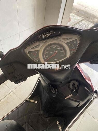 Honda Lead FI 2011 Đỏ