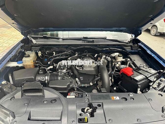 Ford Ranger XLS đăng ký 2023 1 cầu stđ Xanh zin