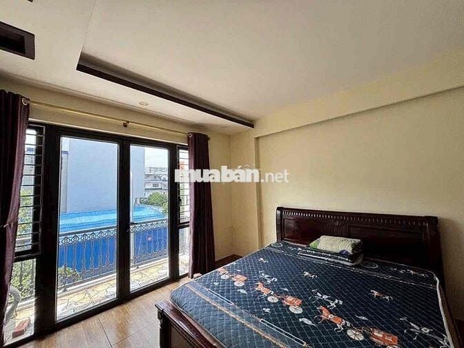 NHÀ ĐỊNH CÔNG HẠ Ô TÔ ĐỖ CỬA 20M RA Ô TÔ TRÁNH DIỆN TÍCH 45m2 -5Tầng