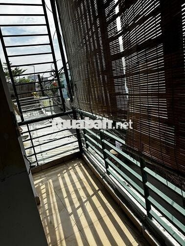 CHO THUÊ NHÀ NGUYÊN CĂN 1 LẦU. HẺM HƠN 6M