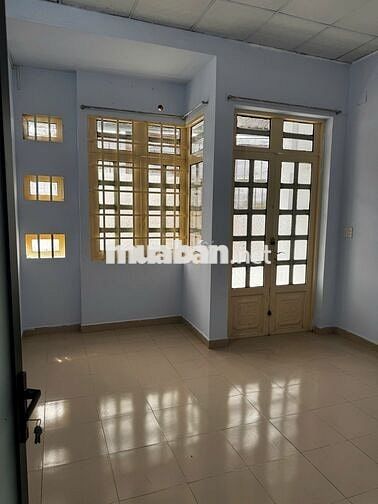 CHO THUÊ NHÀ NGUYÊN CĂN 1 LẦU. HẺM HƠN 6M