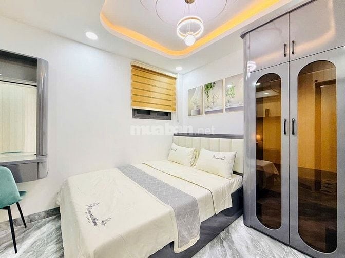 Ngộp, gấp bán nhà mặt tiền hẻm