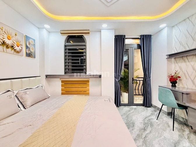 Ngộp, gấp bán nhà mặt tiền hẻm