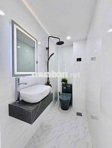 CHỈ HƠN 7 TỶ *** 1 CĂN NHÀ NGAY TRẦN QUÝ KHOÁCH, TÂN ĐỊNH, QUẬN 1