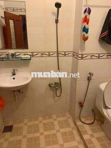 CHO THUÊ NHÀ HXH ĐÚC 3 LẦU CÓ MÁY LẠNH