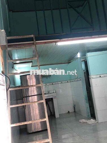 nhà mặt tiền đường số 4 gần ngã tư Bình triệu