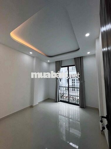 Ngay trung tâm Bình Thạnh, hẻm dễ đi, khu dân cư an ninh, gần các tiện