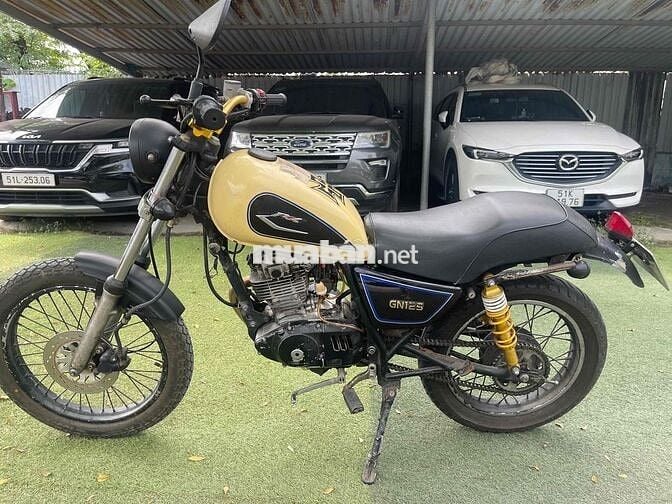 Suzuki 125 GN