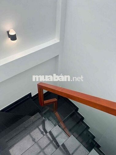 Ngay trung tâm Bình Thạnh, hẻm dễ đi, khu dân cư an ninh, gần các tiện