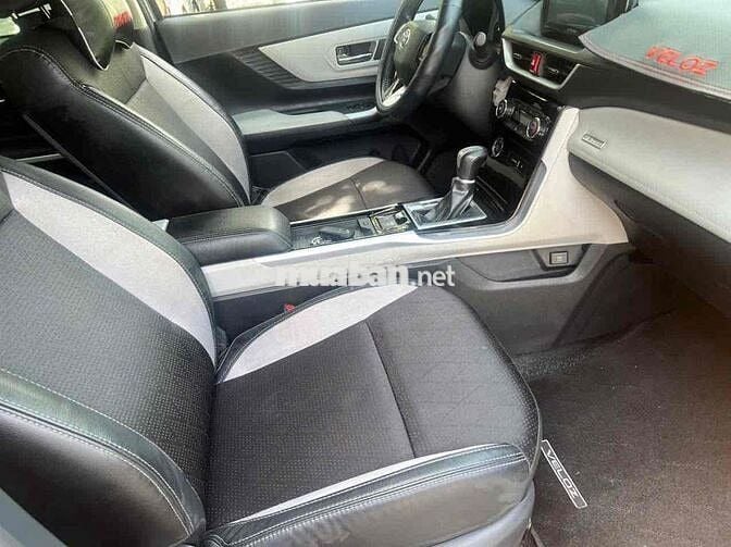 Toyota Veloz Cross 2023 - 60000 km