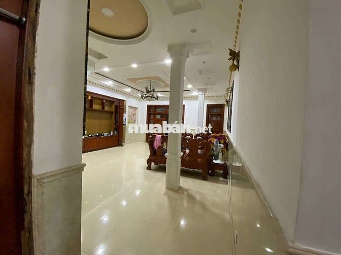 Cho tthuê nhà diện tích rộng Gò Vấp