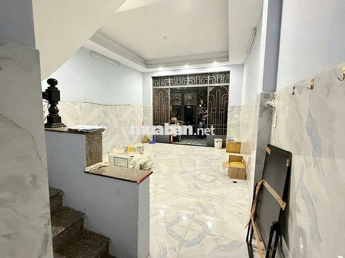 NHÀ 2 TẦNG (4.3 x 17m) – HẺM XE HƠI VÀO TẬN NHÀ - NGUYỄN VĂN QUÁ, Q12