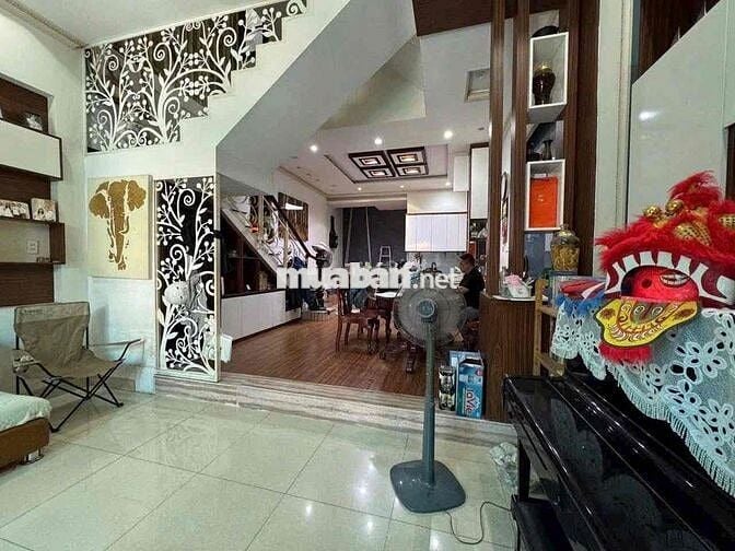 NHÀ ĐẸP 5  14m HẺM NHỰA 6M  XE HƠI NGỦ TRONG NHÀ  1/ PHAN HUY ÍCH, P.1