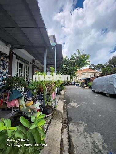 Bán nhà trệt + 1 lầu MT Hà Chương - VỊ TRÍ Đẹp, đậu đỗ ô tô thoải mái