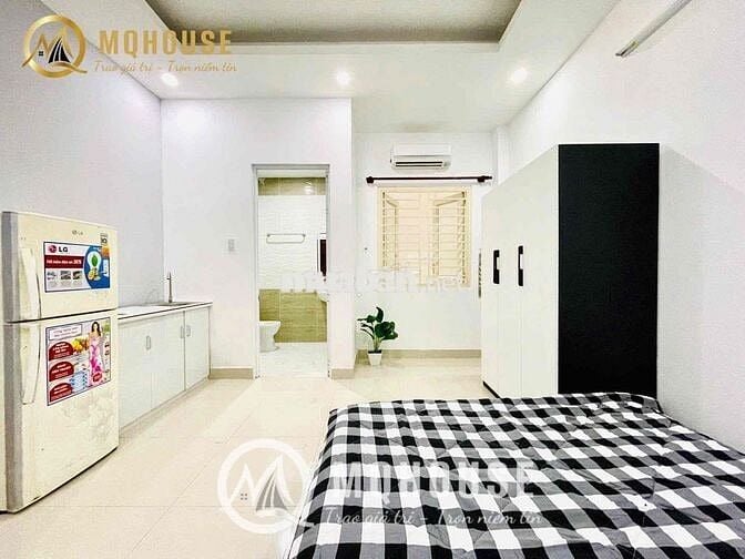 PHÒNG RỘNG- ĐẸP- NGAY CV LÀNG HOA