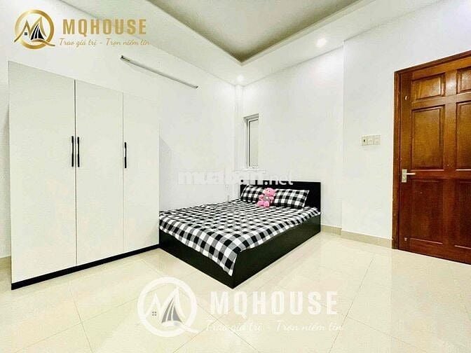 PHÒNG RỘNG- ĐẸP- NGAY CV LÀNG HOA