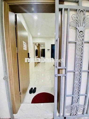 TẬP THỂ TÔN ĐỨC THẮNG - TRUNG TÂM ĐỐNG ĐA - 2 MẶT THOÁNG SÁNG