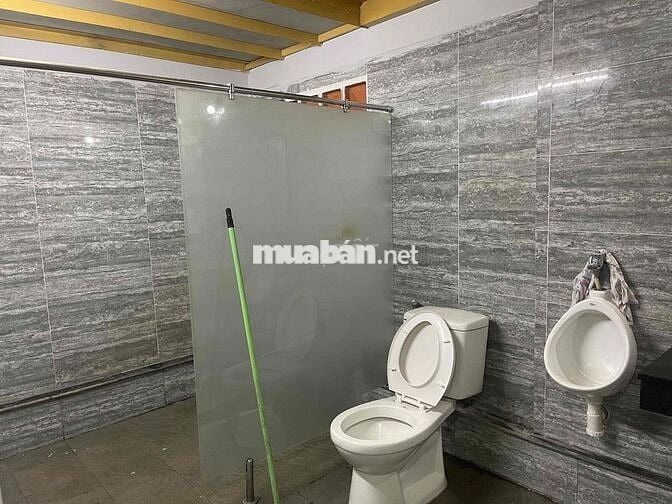 Cho thuê nhà kho 225m, 2 PN, đường Tam Bình thành phố Thủ Đức