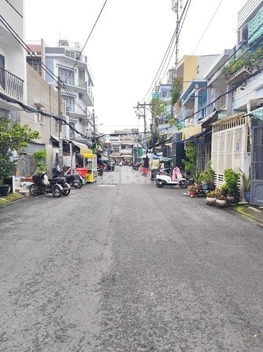 Chính chủ bán nhà 221/... Phan Văn Khoẻ Q.6 - chỉ 6,9 tỷ - HXH 9m