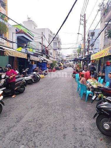 Chính chủ bán nhà 221/... Phan Văn Khoẻ Q.6 - chỉ 6,9 tỷ - HXH 9m