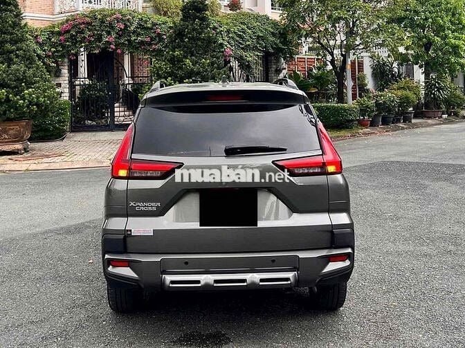 Xpander Cross 2023 màu Nâu - 31.000 km