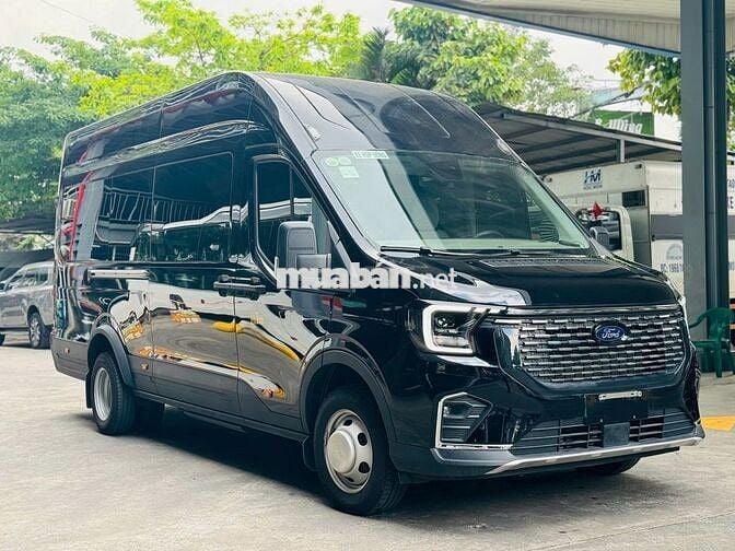Ford Transit 18 Chỗ 2025 - Lướt 1.500km - Vay 70%