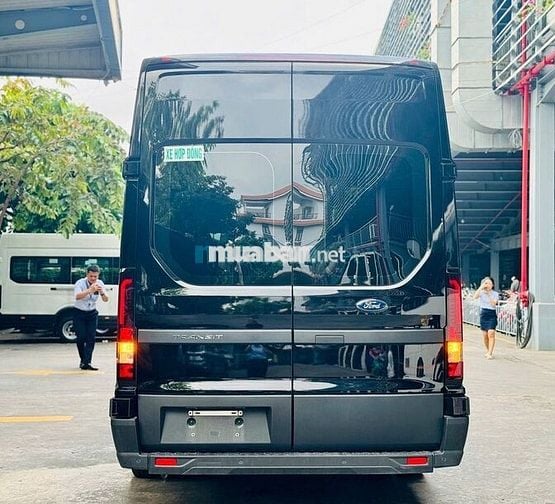 Ford Transit 18 Chỗ 2025 - Lướt 1.500km - Vay 70%