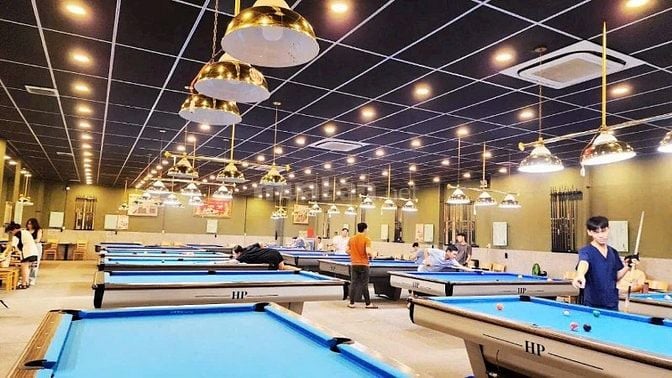 Cho Thuê Nhà Mặt Tiền : 2-4-6 Trần Bình Trọng, Phường 5, Bình Thạnh