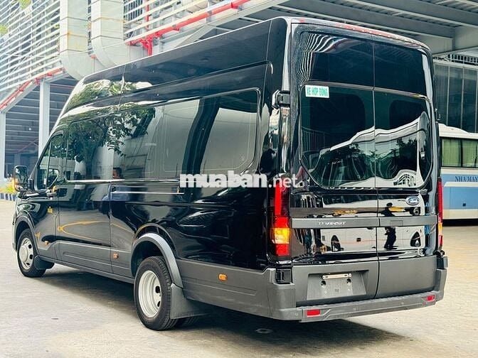Ford Transit 18 Chỗ 2025 - Lướt 1.500km - Vay 70%