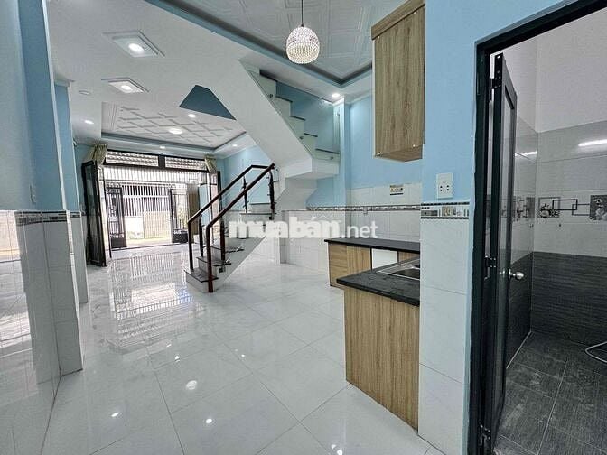 Nhà Mới, mặt tiền hẻm 5m, Sổ Riêng hỗ trợ vay ngân hàng