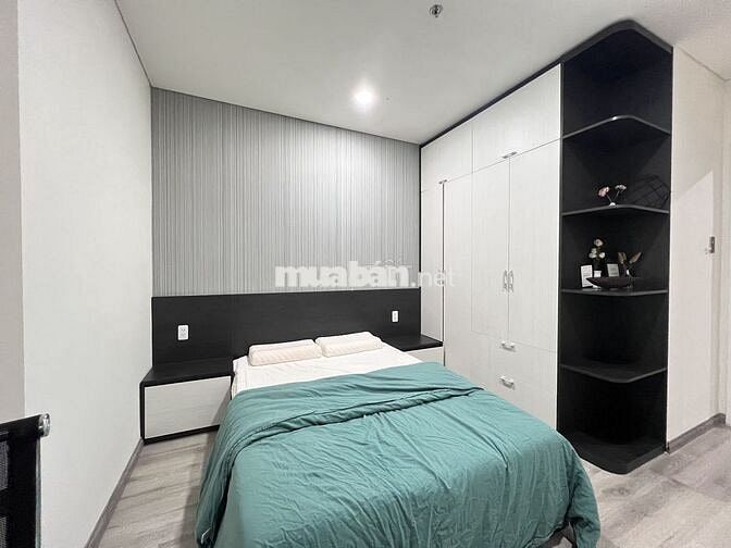 Cho thuê căn hộ 2PN CC Monarchy, view sông Hàn, Full nội thất