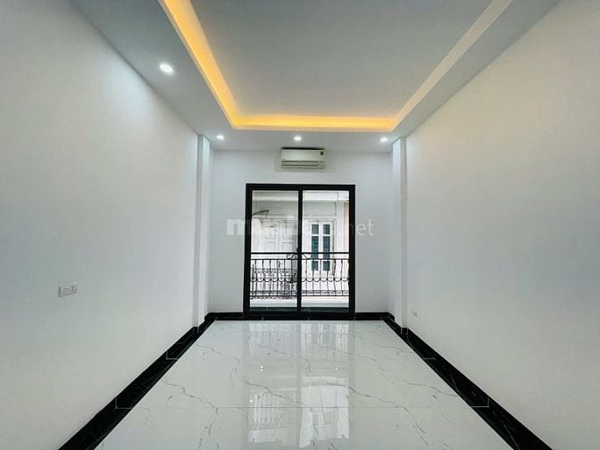 Bán nhà phân lô Tô Vĩnh Diện, Thanh Xuân ô tô đỗ cửa, 1 nhà ra phố