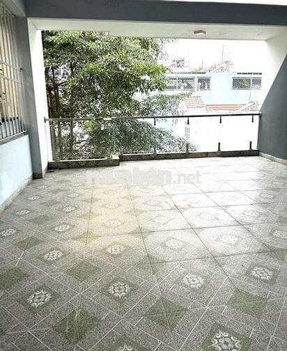 Cho thuê nhà mới sạch sẽ diện tích rộng Gò Vấp