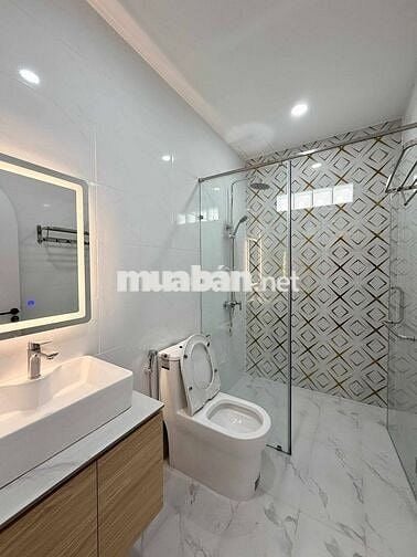 📌NHÀ GÒ VẤP - KTS THIẾT KẾ - GARA Ô TÔ RIÊNG - 3 CĂN RA MẶT TIỀN🔥