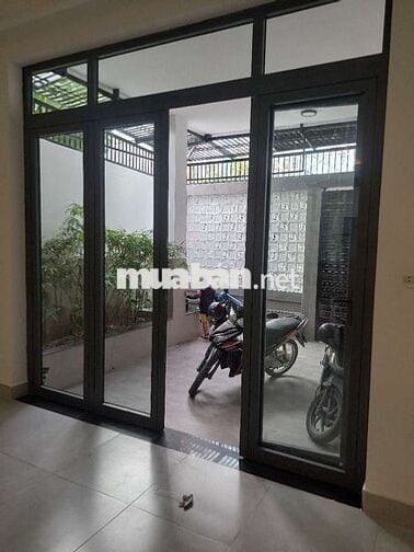 Nha ban .chinh chu shr.hoan cong đay đu