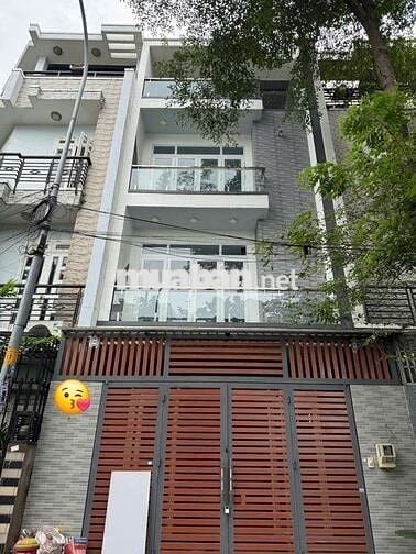 Cho thuê nhà mới sạch sẽ diện tích rộng Gò Vấp