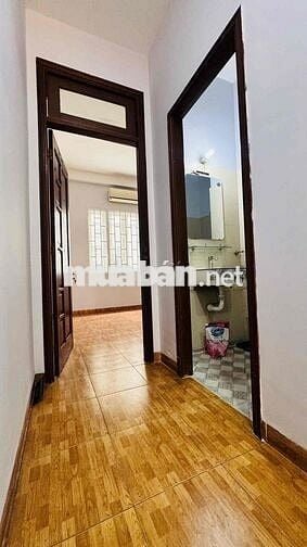 Nhà Mặt Tiền Nội Bộ Cảm Lổ P4 Q8 DT 4x15m57 . 2 lầu sân thượng