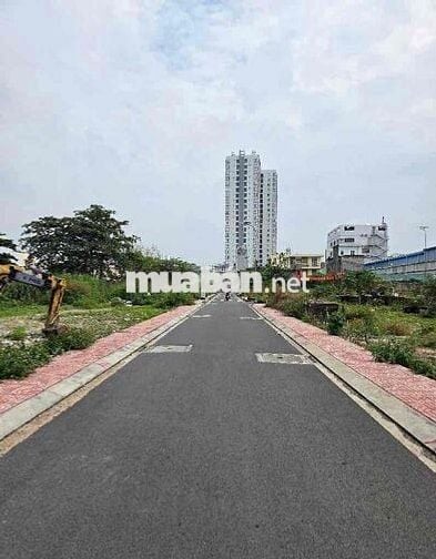 SÓT LẠI 1 NỀN KHU PHÂN LÔ ĐƯỜNG NHỰA 12m Có Lề Giá Chỉ 5 rưỡi Hiếm