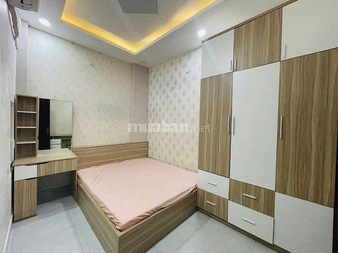 Chủ ký gửi nhà Lam Sơn-Phú Nhuận giá 2Tỷ850 DT 50m2 hẻm xe hơi ở ngay