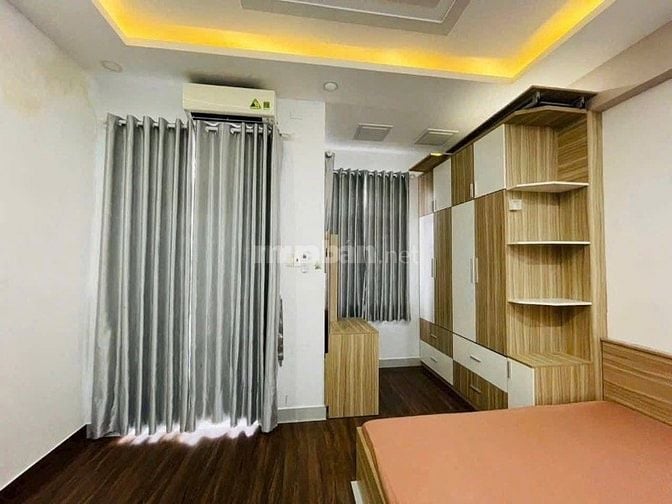 Chủ ký gửi nhà Lam Sơn-Phú Nhuận giá 2Tỷ850 DT 50m2 hẻm xe hơi ở ngay