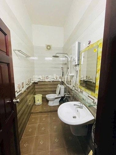 Chủ ký gửi nhà Lam Sơn-Phú Nhuận giá 2Tỷ850 DT 50m2 hẻm xe hơi ở ngay