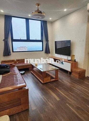 Bán căn hộ chung cư KĐT Việt Hưng 73m view đẹp nội thất đẹp 5,9 tỷ