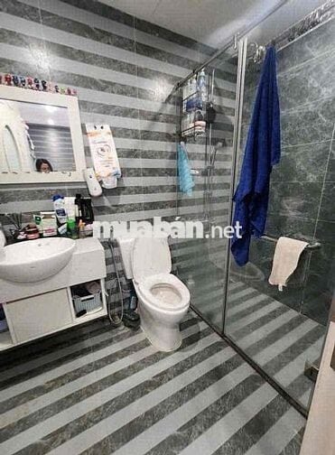 Bán căn hộ chung cư KĐT Việt Hưng 73m view đẹp nội thất đẹp 5,9 tỷ