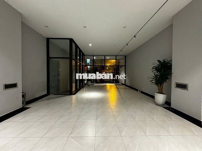 Cho thuê chung cư 230 Lạc Trung -127m2 - 4 ngủ - giá 18 triệu