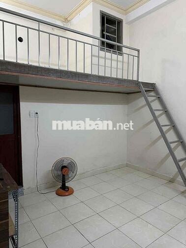Cho thuê phòng trọ 20m2 đường Nguyễn Văn Quá P.Tân Hưng Thuận