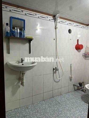 Cho thuê phòng trọ 20m2 đường Nguyễn Văn Quá P.Tân Hưng Thuận
